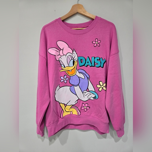 Disney Tops - Disney Daisy hot pink sweatshirt oversized soft